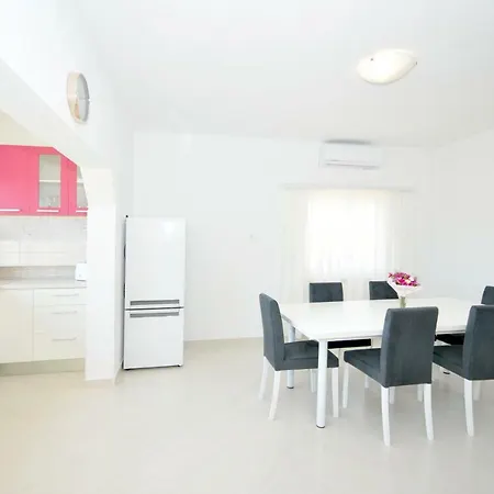 Apartament Mira Trogir