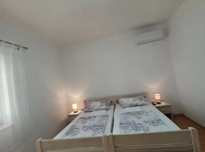 Apartment Mira Trogir