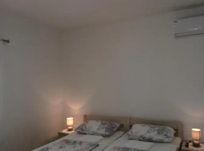 Mira 公寓 特罗吉尔