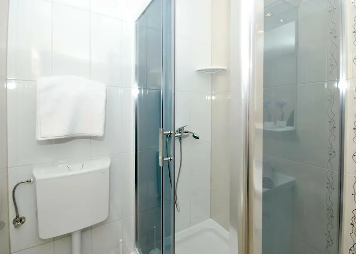 Mira 公寓 特罗吉尔